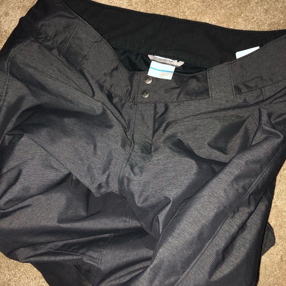 Columbia Women’s Ski Pants Sz lg